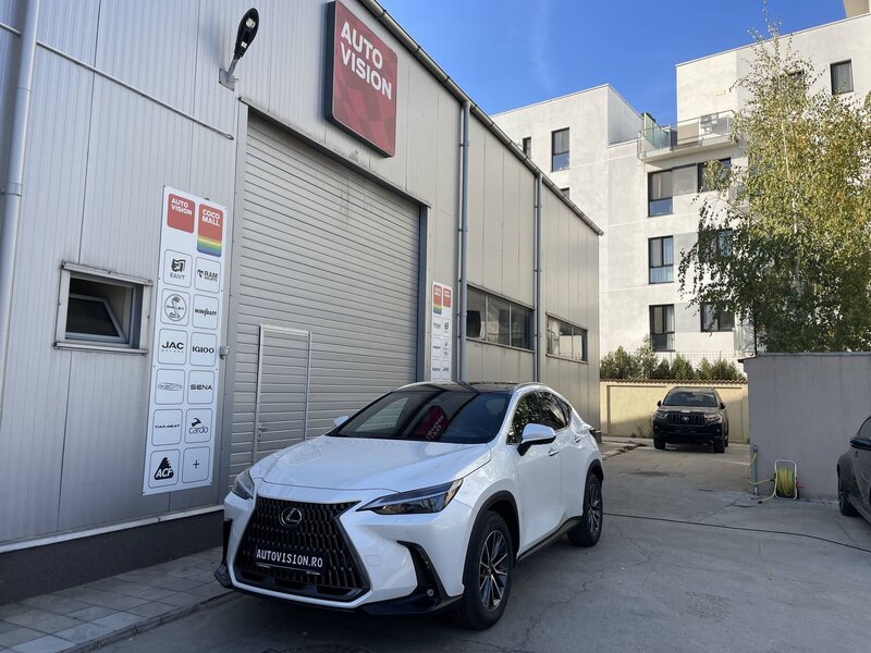 Lexus Seria NX