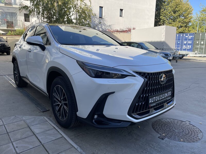 Lexus Seria NX