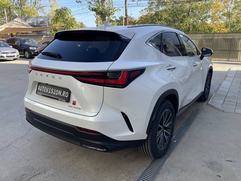 Lexus Seria NX