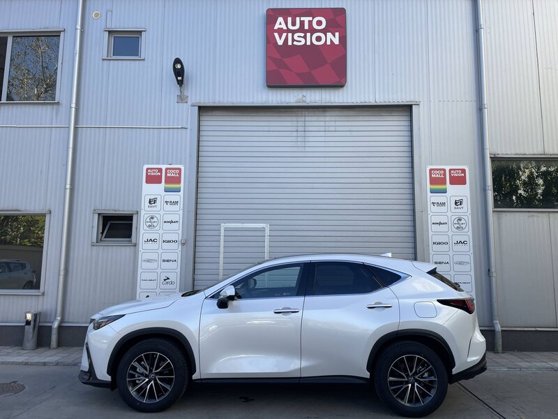 Lexus Seria NX